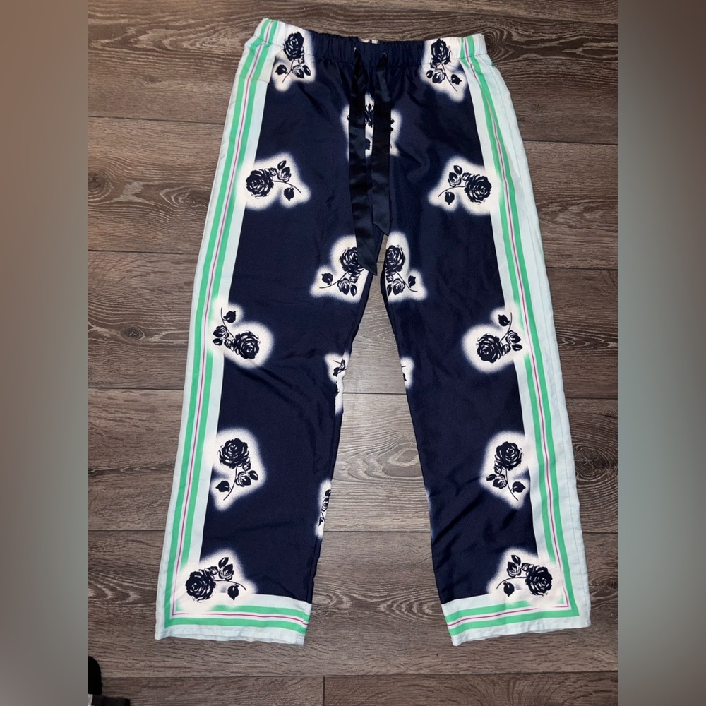 Women’s Sz‎ Small Short Navy Satin Floral Stripe Victorias Secret Pajama Pants
